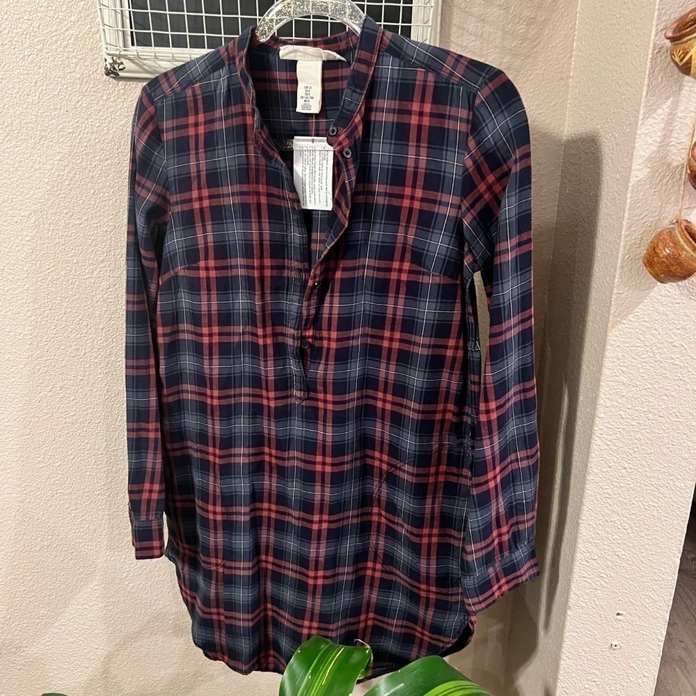 𝅺LABEL of graded good LOGG HM shirt